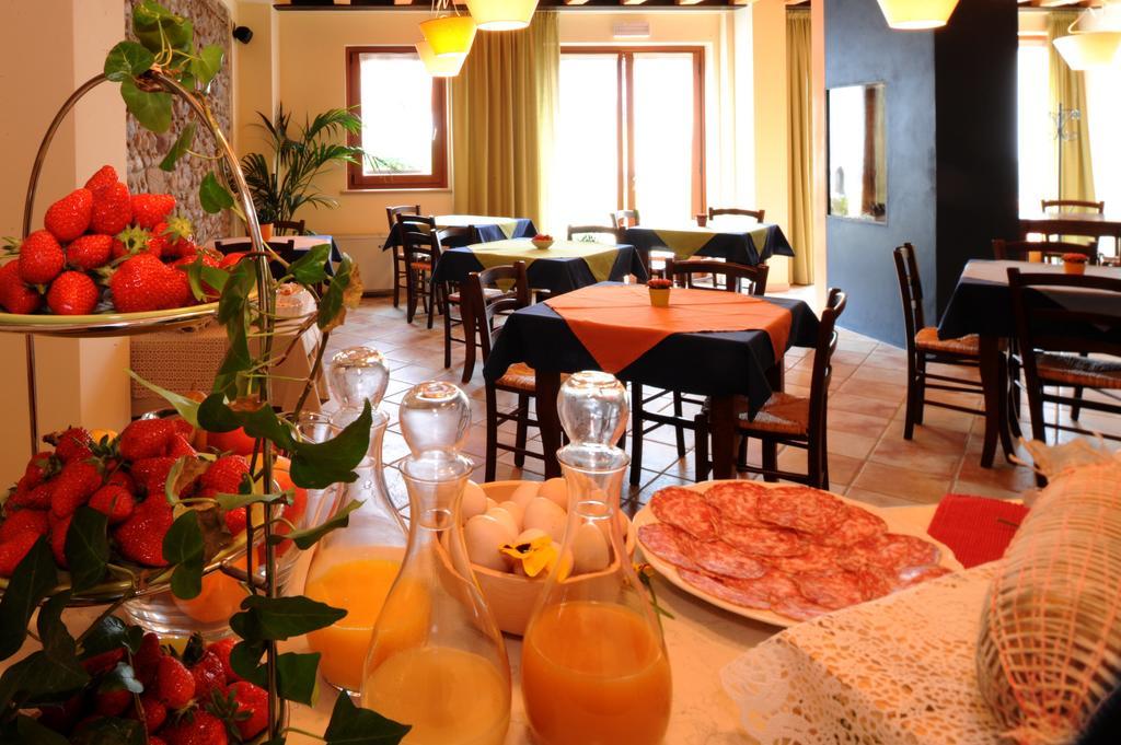 Agriturismo Al Barco Sommacampagna Bagian luar foto